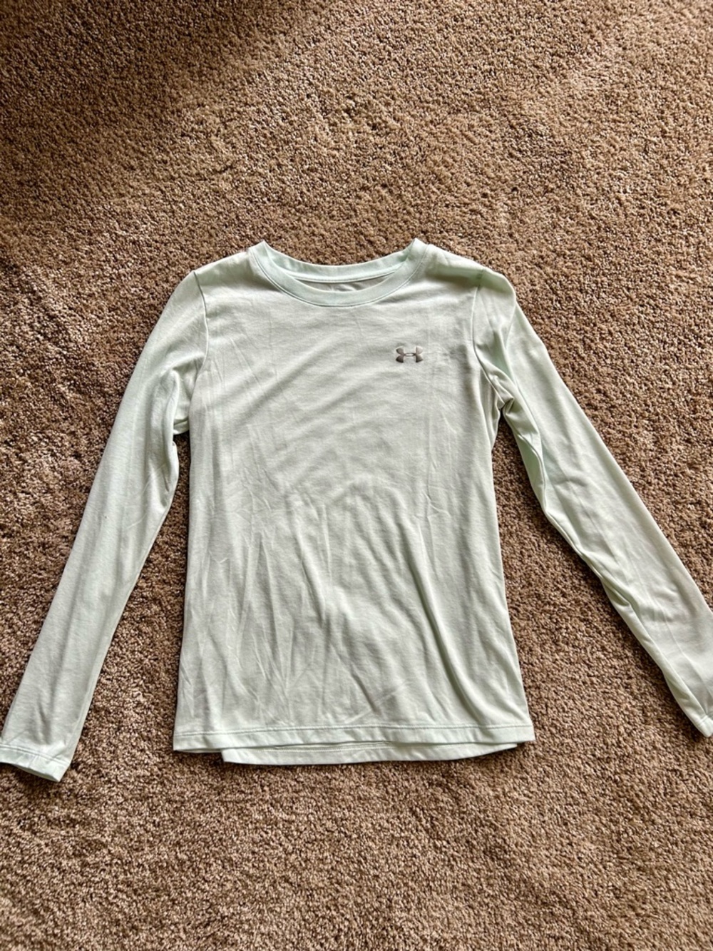Under Armour women’s Long Sleeve Performance Shirt - Light Mint